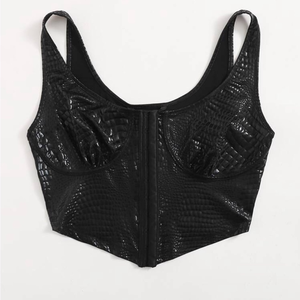 Snakeskin Pattern Crop Tank Top